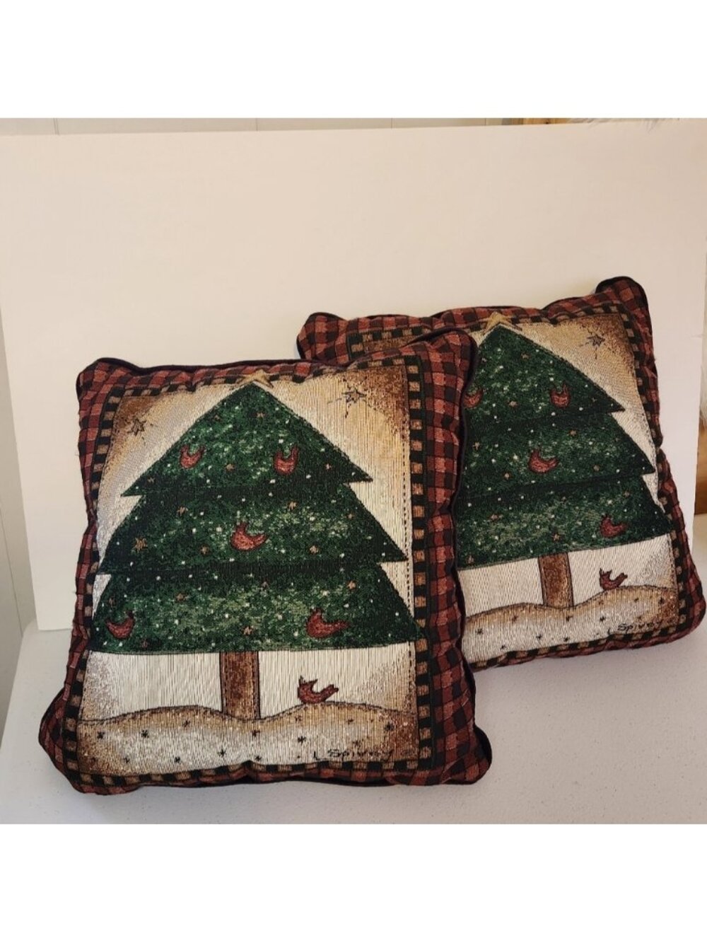 L Spivey Tapestry Throw Pillows Set Of 2 Christmas Tree Red Cardinal 14" Square